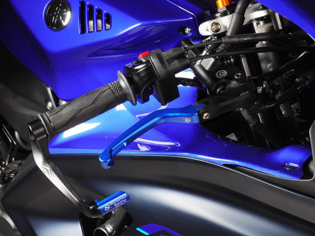 Bonamici Yamaha R7 Folding Levers (Black) (*Race Bodywork)