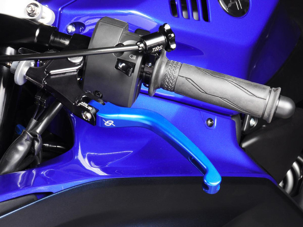 Bonamici Yamaha R7 Folding Levers (Black) (*Race Bodywork)