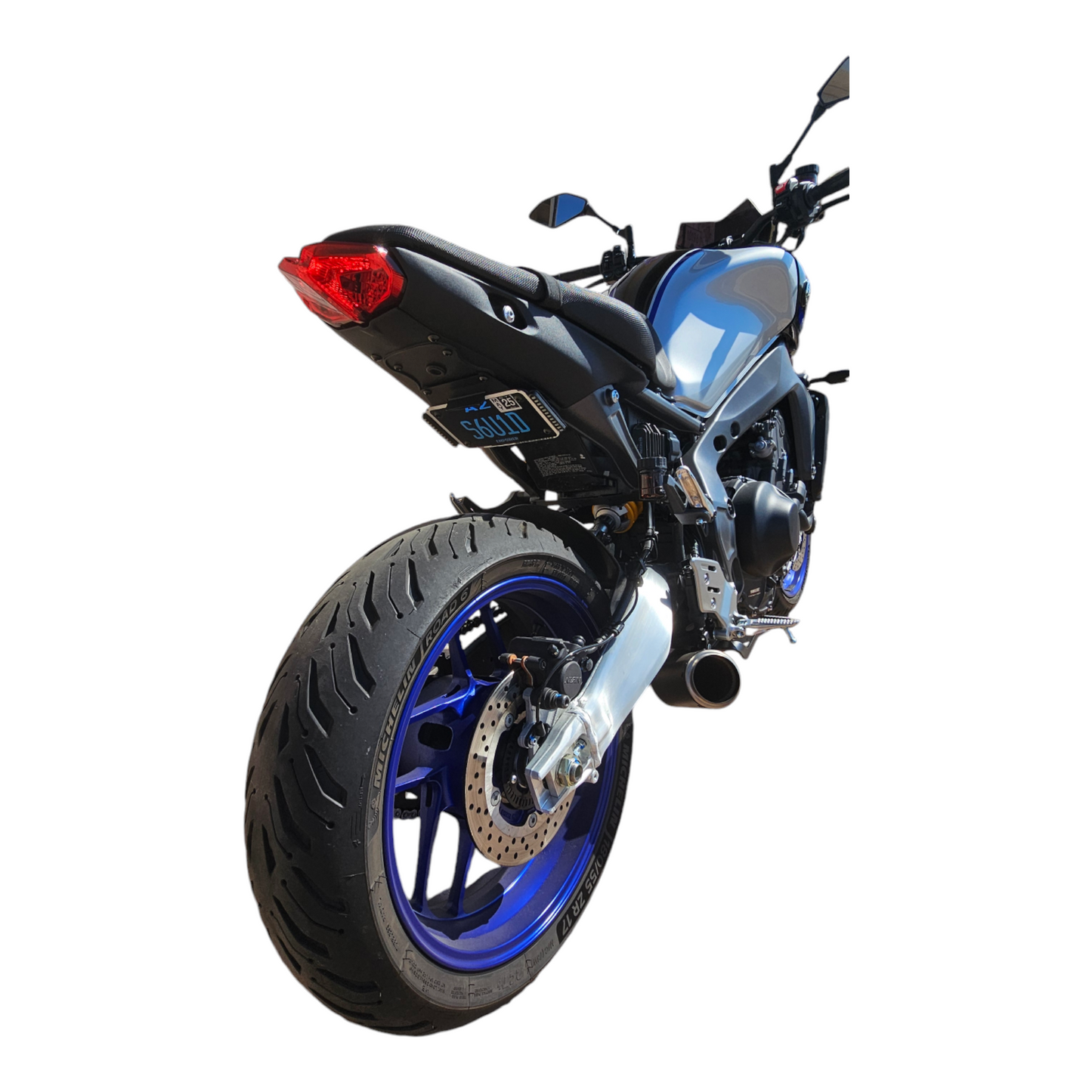 Yamaha MT09 fender eliminator diagonal full view