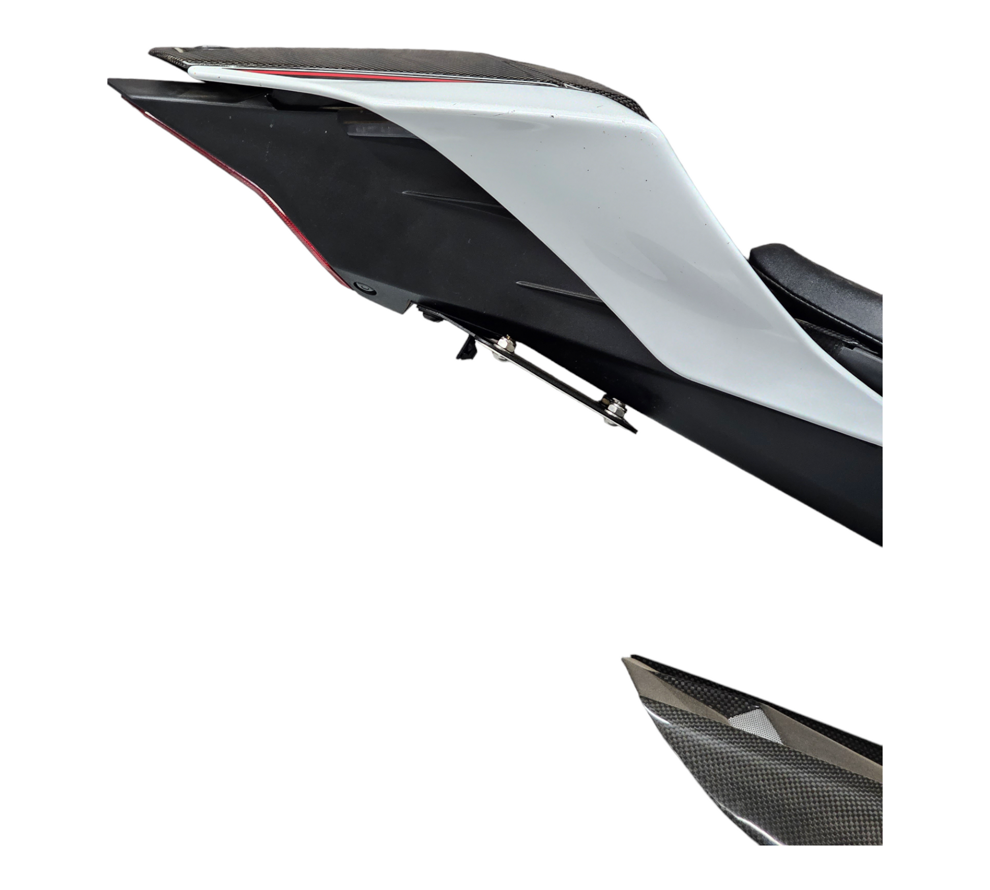 R6 fender eliminator