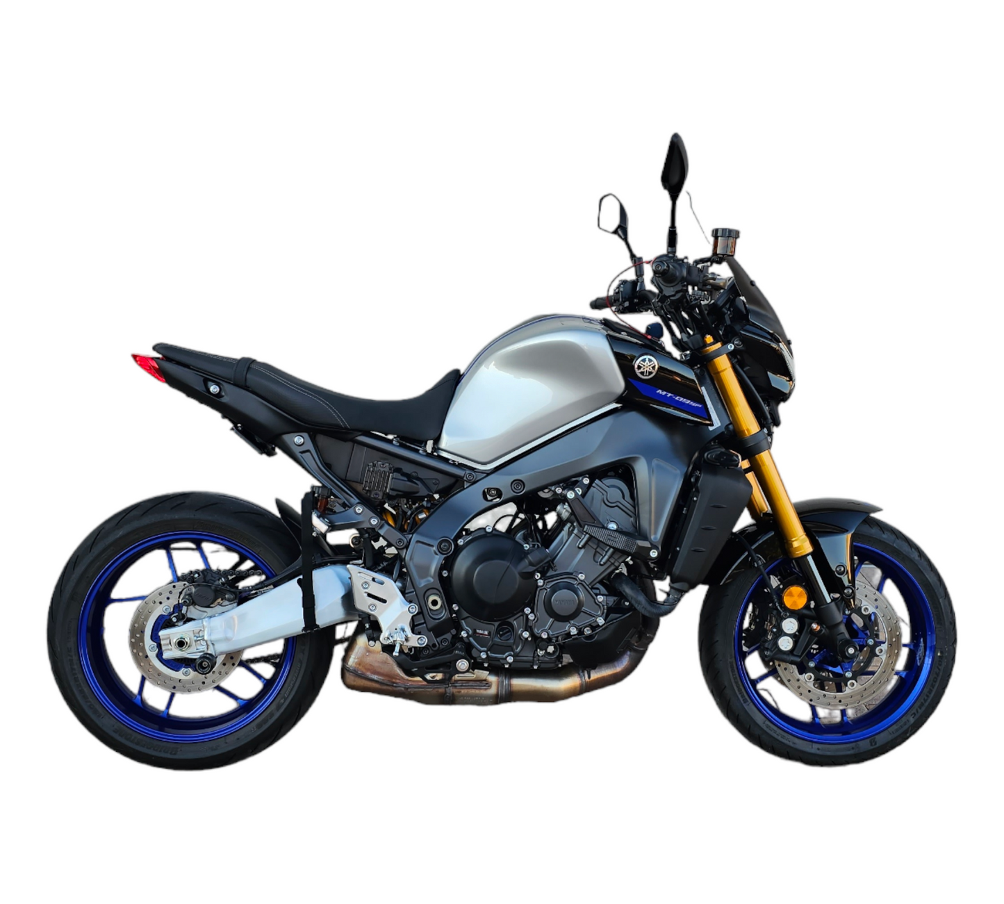 Yamaha MT09 fender eliminator side view