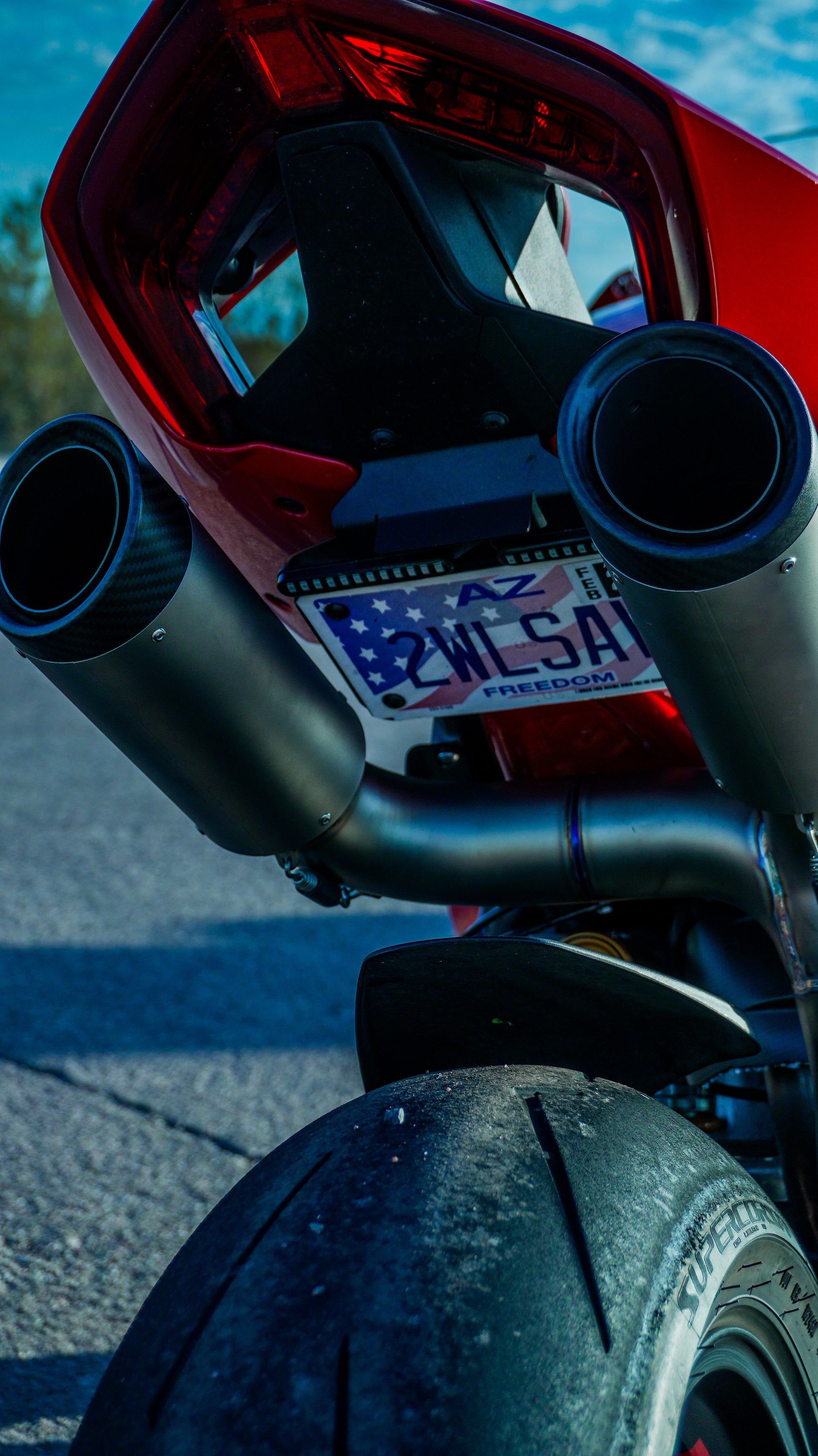 Spark Exhaust with fender eliminator from diagonal view