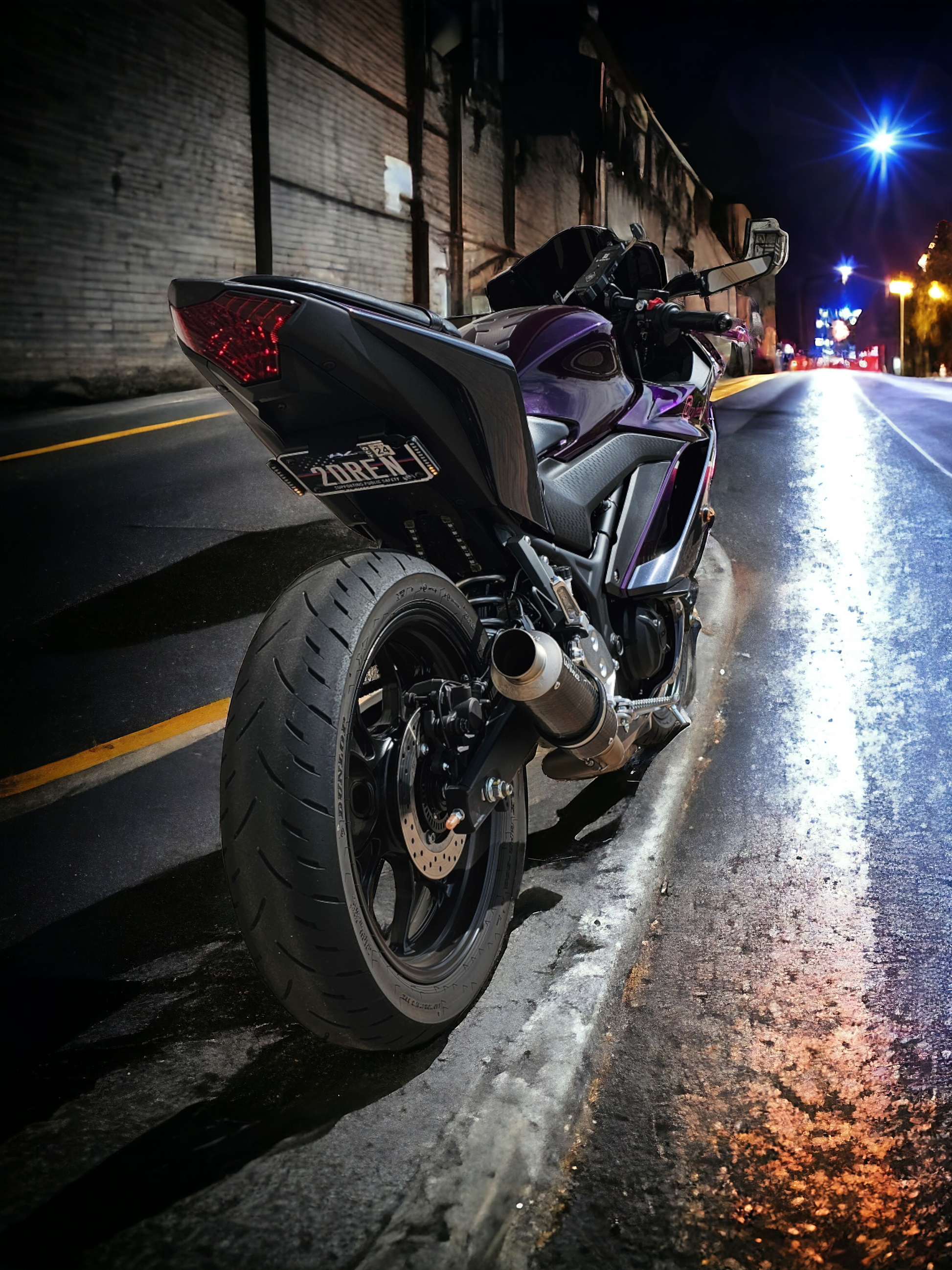 Yamaha R3 with fender eliminator