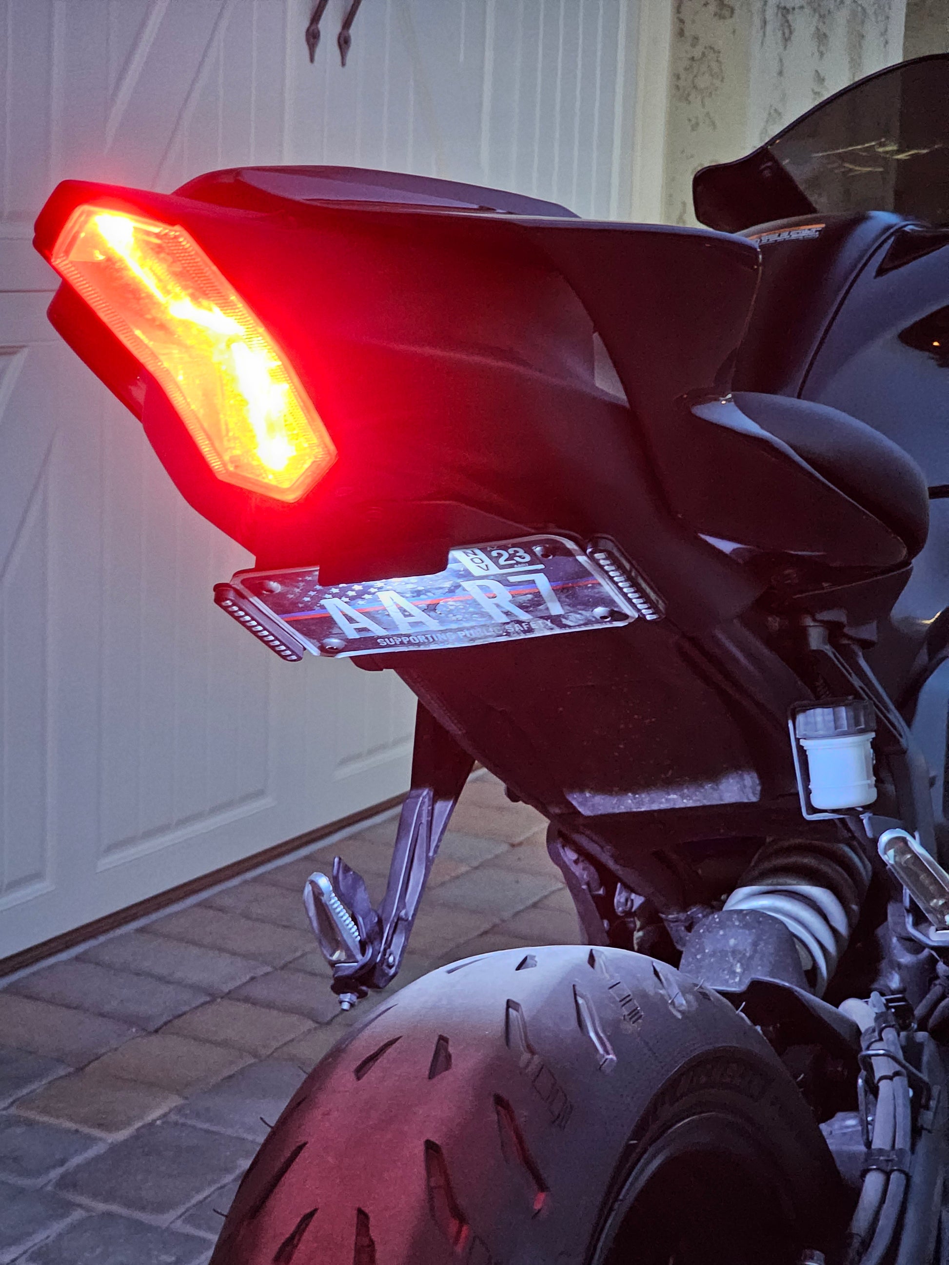 R7 tail tidy 
