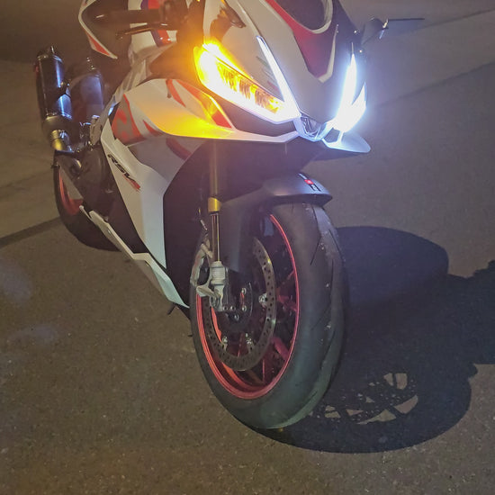 Aprilia RSV4 with Fender Eliminator Kit